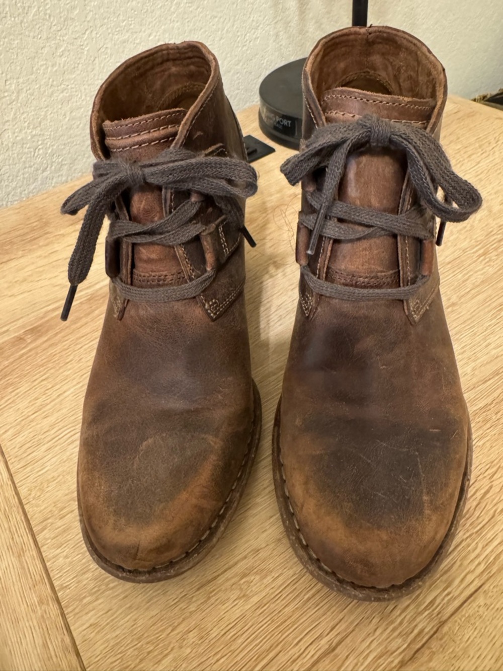 Clarks Women's Brown Leather Lace-Up Heeled Ankle Boots